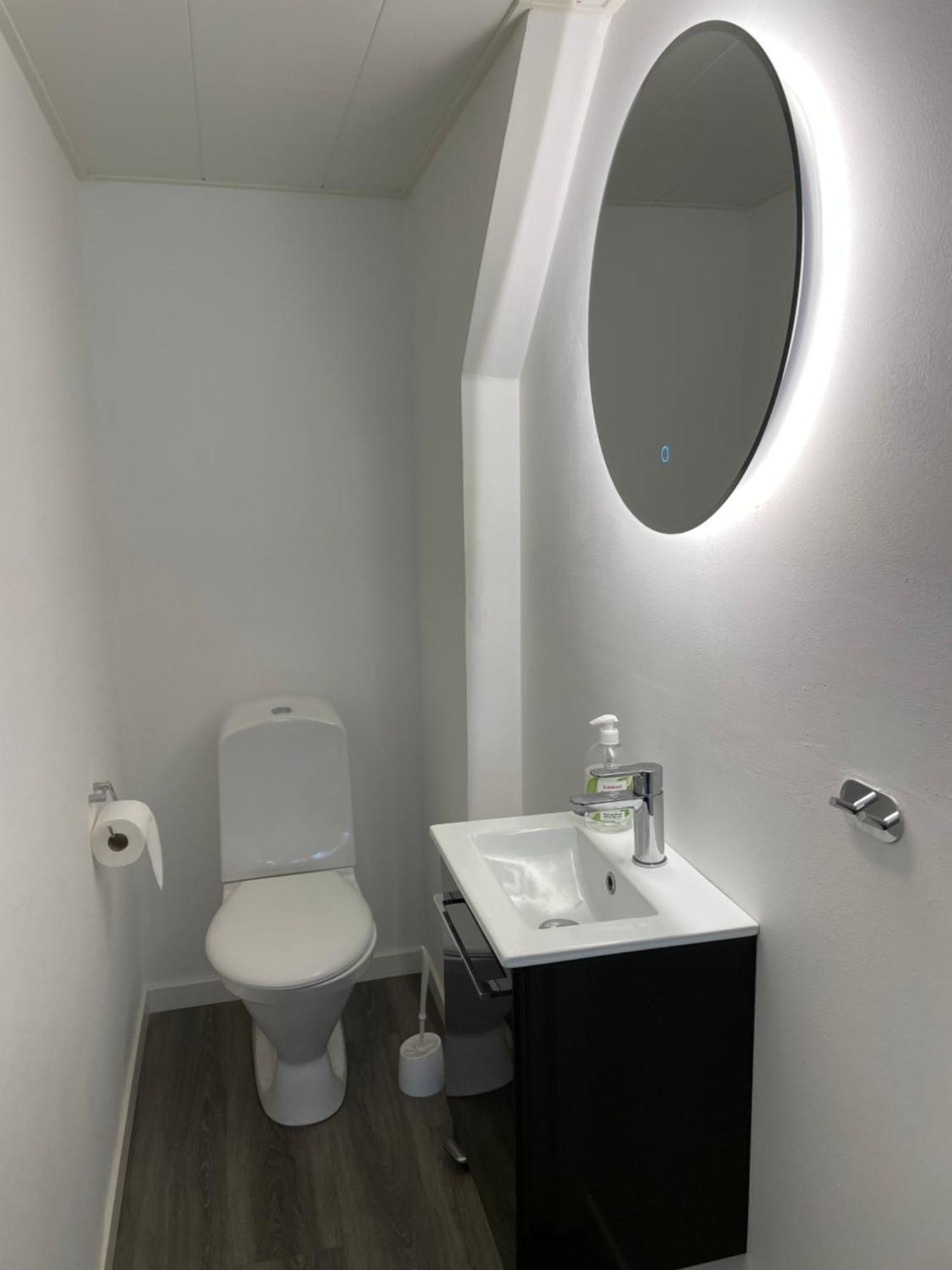 Lantlig Villa I Ljungbyhed Екстериор снимка